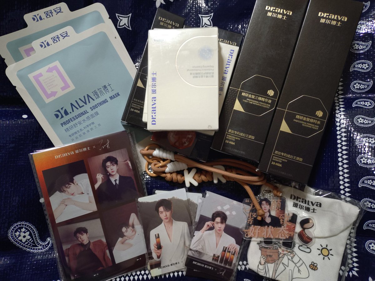 e7🏎️🏁🐯🦈☁️ tweet media