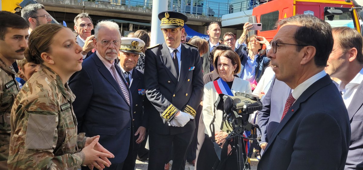 Prefet83's tweet image. #Emploi | Le ministre du Travail @JPFarandou vient d’inaugurer le salon Toulon Défense Event au Palais des Sports.
✅️ Cette 3e édition portée par @FTravail_83 en partenariat avec les @Armees_Gouv et les acteurs de la sécurité publique démontre tout le potentiel de ces secteurs