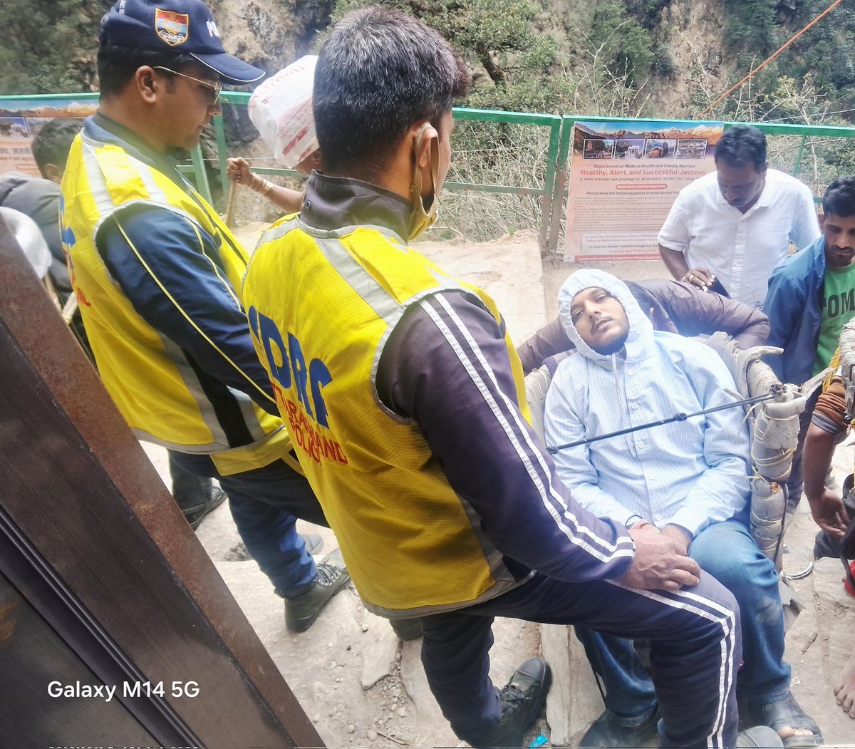 SDRF Uttarakhand Police tweet media