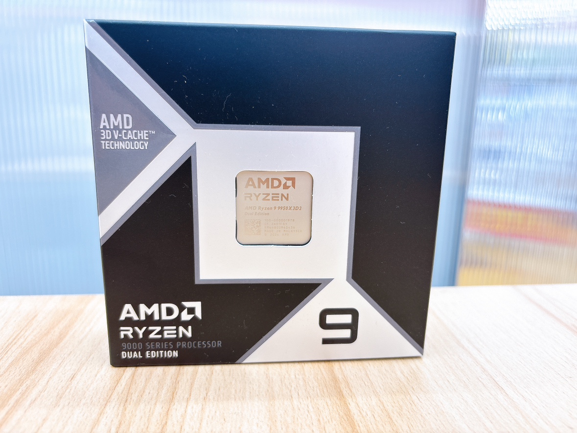 ap_matuyama's tweet image. 🔥🔥期待の大型モンスターCPUが1台限定で入荷いたしました🔥🔥

・Ryzen9 9950X3D2が入荷いたしました！！✨
大事なことなので2回言います。入荷しました🥰

店頭ショーケースにて販売しておりますので是非ご来店お待ちしております🥰🥰

#Ryzen #CPU #パーツ
