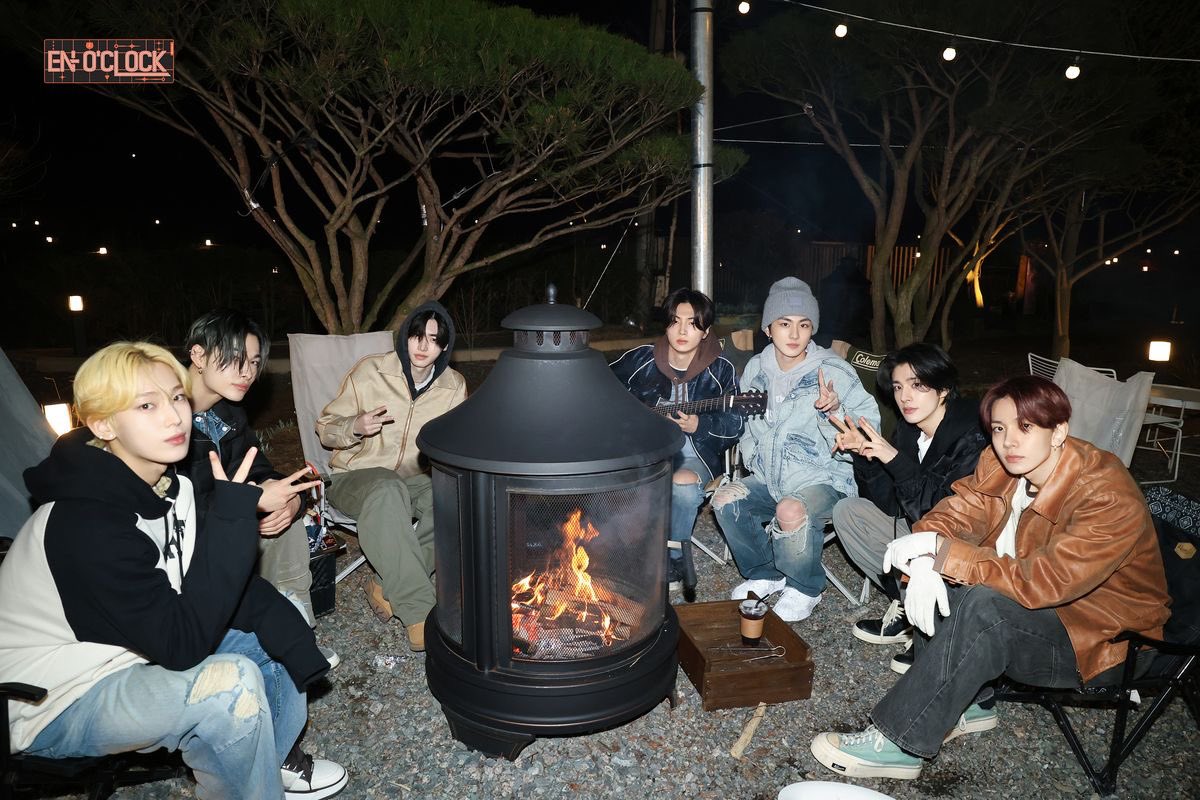 BOM DIA PARA OS MEUS DIVOS OT7! DEIXEM SUAS TAGS AQUI

#ENHYPEN_IS_NOT_FOR_SALE
#HYBELABELS_FRAUD