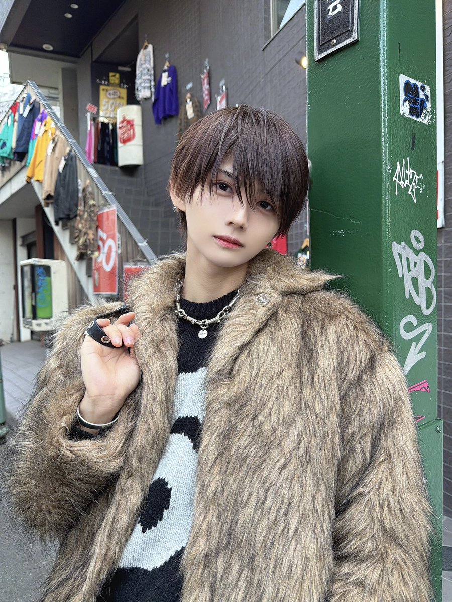 けん tweet media