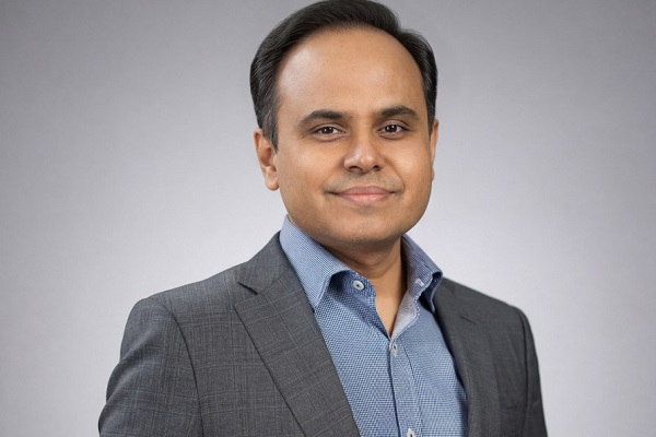 InvGurInd's tweet image. Nasscom appoints Srikanth Velamakanni as Chairperson

investmentguruindia.com/newsdetail/nas…

#ITSector #Industry @nasscom  @srikanth  #Chairperson @gangadharansind  #RajeshNambiar #KishorPatil #KPIT #Investmentguruindia