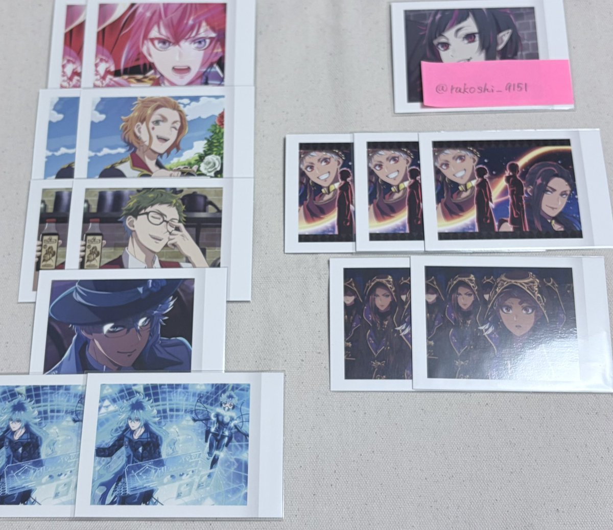 らこし tweet media