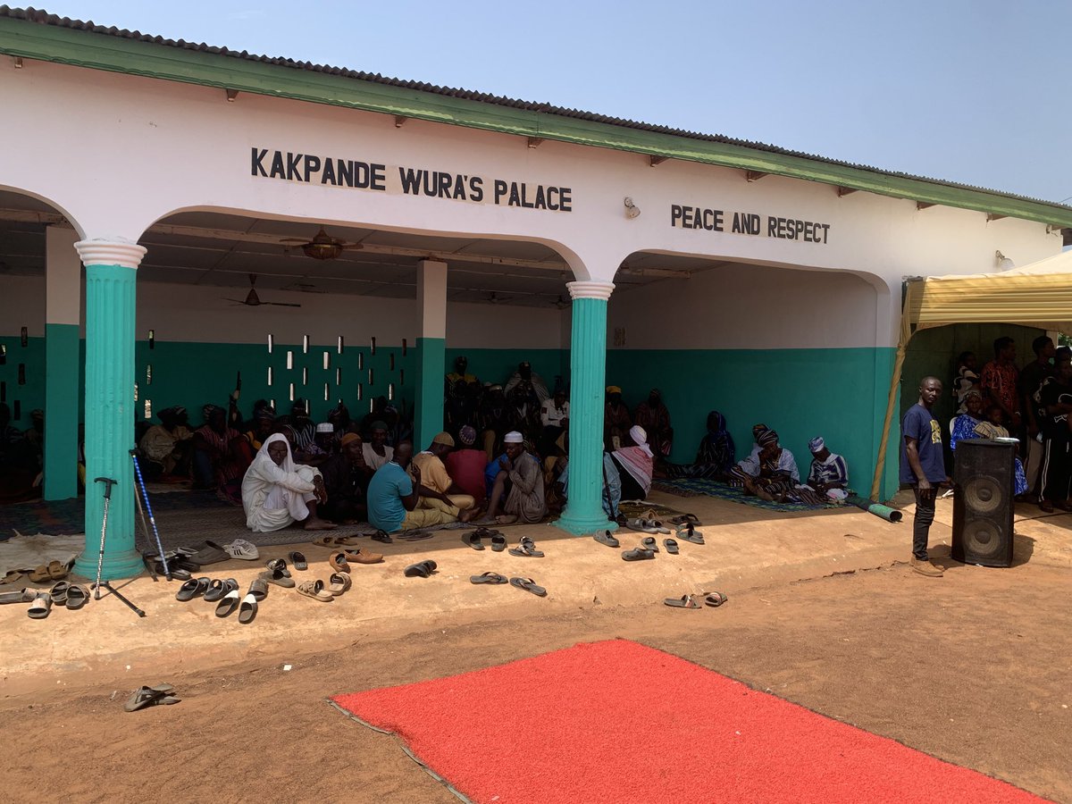 FAOGhana's tweet image. #HappeningNow: Savannah Region 🇬🇭 gets a poultry boost!
The European Union, with Food and Agriculture Organization &amp;amp; Ministry of Food and Agriculture, delivers 150,000 birds to 3,000 farmers, cutting imports, creating jobs &amp;amp; strengthening food security. #FeedGhana