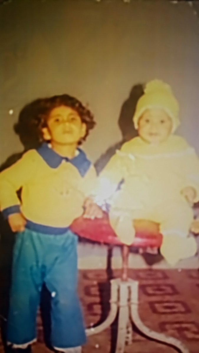 ايه رأيكم في صورتي انا واخويا الصغير