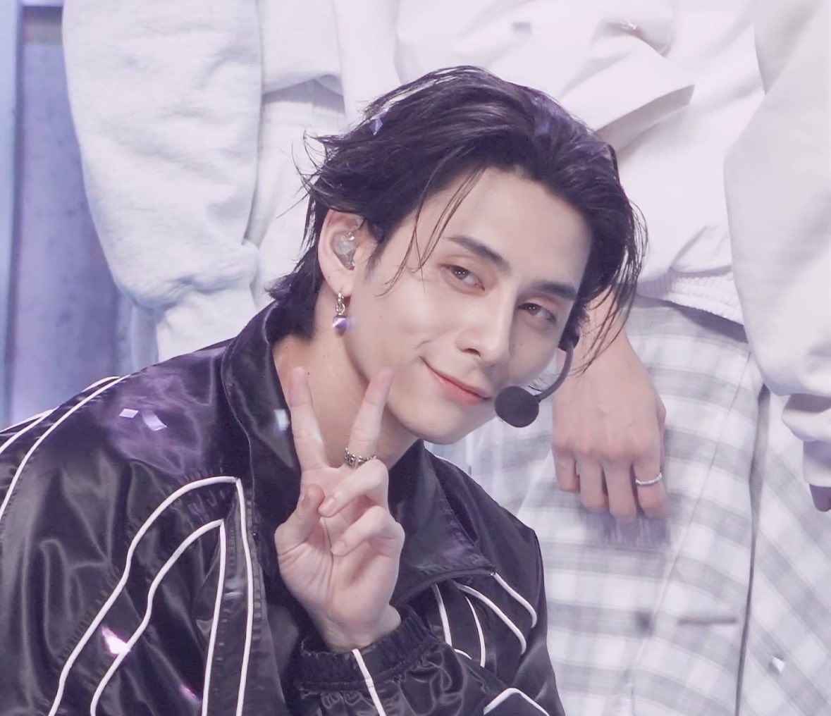 かきのた tweet media