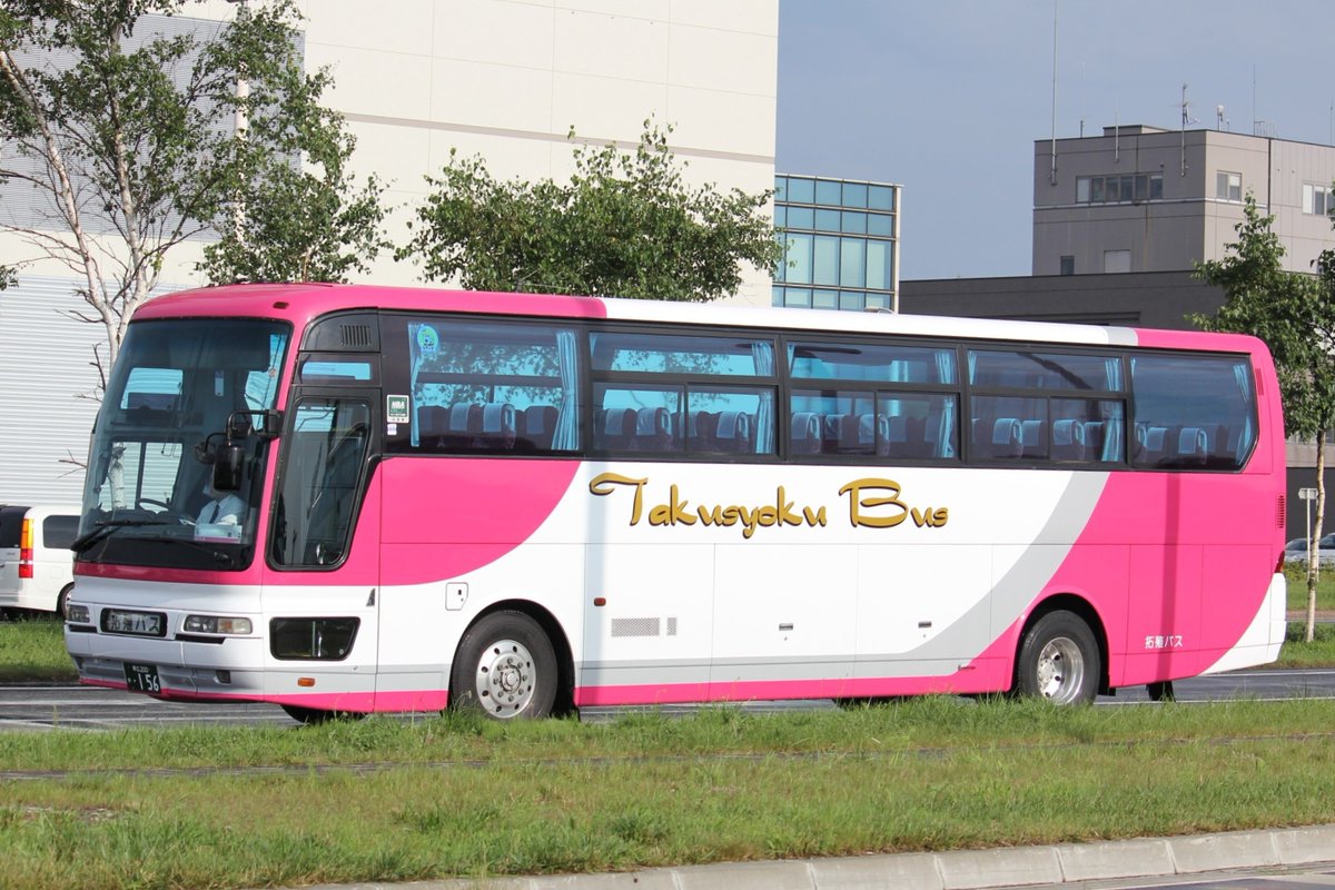 2001busdriver's tweet photo. 北海道拓殖バス　帯広200か・156
元：京都ヤサカ観光バス https://t.co/N7oEQurEGu