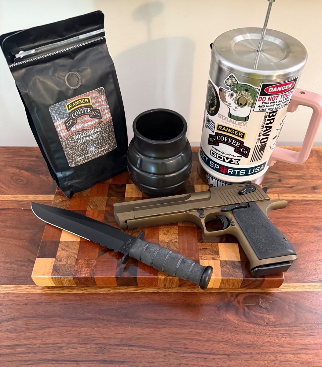 BlueMooGuns tweet media