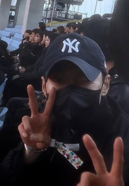 Lali_do0 tweet media