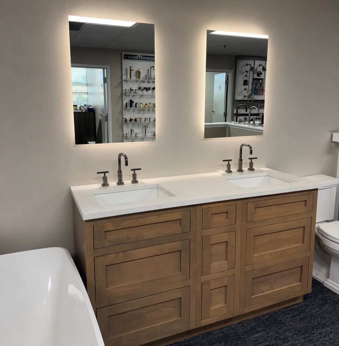 SofiaCabinets's tweet image. Modern. Minimal. Made to perform. Shown is our #Calypso Collection of #frameless #backlit #LED #mirrors in a polished edge. As seen at Delaware Valley Plumbing in King of Prussia, #PA! #madeintheusa