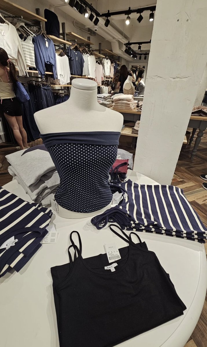 softlittleploy_'s tweet image. พรีออเดอร์ subdued ค่า 
รอของ 10 - 15 วัน 
มีครบทุก size ค่ะ 🙌🏻

อัพเดตของเพิ่มเติมใน open chat 🤩

#subduedthailand #subdued #รับหิ้วsubdued #พรีออเดอร์จีน #รับหิ้วจีน