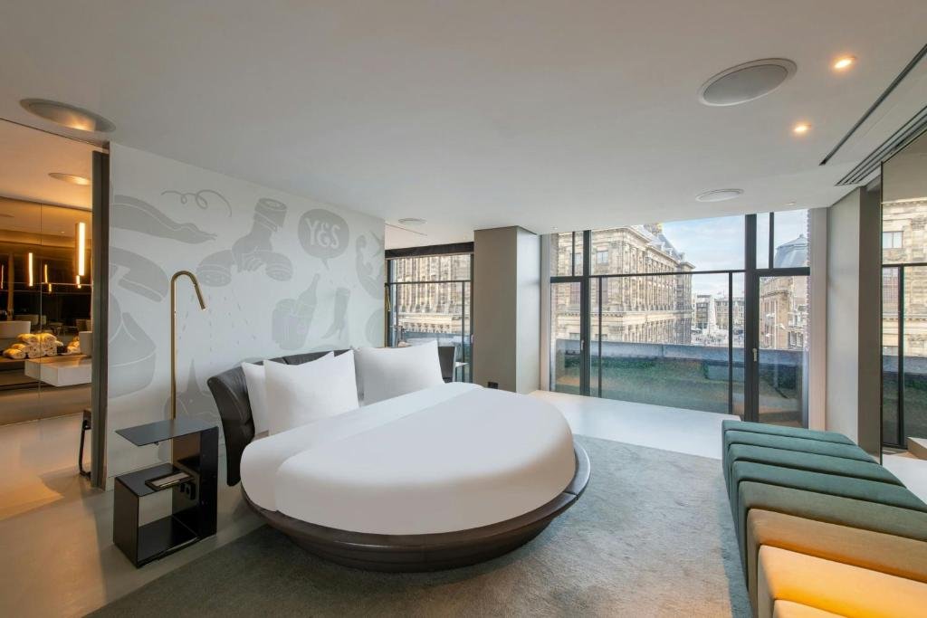 hambaumhlabatr1's tweet image. Experience luxury at W Amsterdam, where vibrant design meets historic charm. From R44 999pps
Includes:
✈Return Netherlands
🚕Return Airport
🍽B
🛏5
Valid until: 31 Jul 26
T's and C's apply
Contact us on: 061 402 8406
#hambaumhlabatravel #explore #fun #discover #luxurytravel