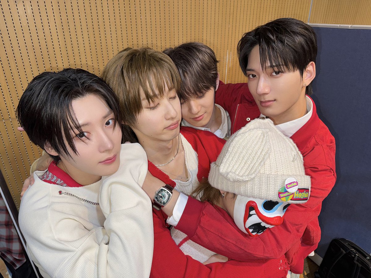 hrtz.wav (하츠웨이브) tweet media