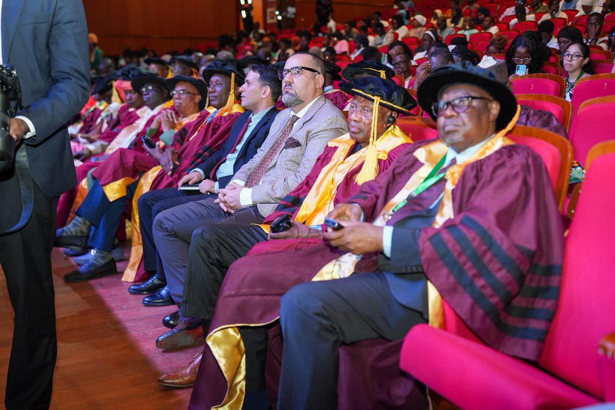 Algerian Embassy in Dakar tweet media