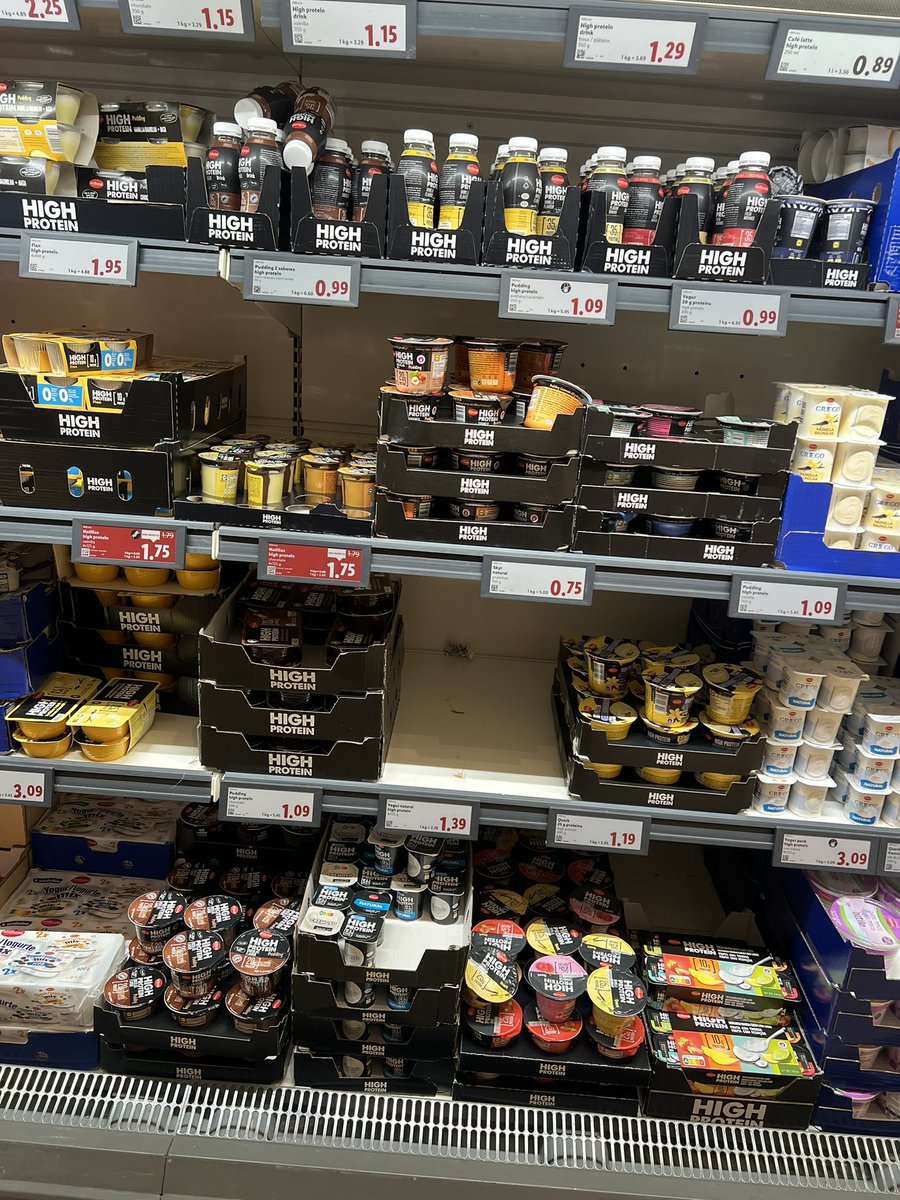 GorillaManFitn1's tweet image. We found a Lidl in Spain where I can get all my High Protein food from 💪🛒 #Lidl #LidlSpain #HighProtein #HighProteinMeals #SpanishAdventure2026