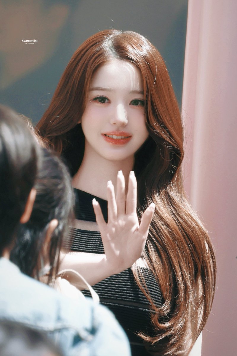 𝑺𝒕𝒓𝒂𝒘𝒃𝒂𝒃𝒃𝒊𝒆🍓 tweet media