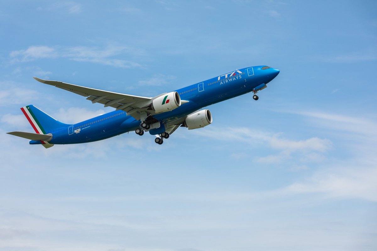 airwaysmagazine's tweet image. 🔴 Starting November 30, ITA Airways will launch a direct connection between Rome Fiumicino and Santo Domingo, operated by the A330neo. #Airways #News