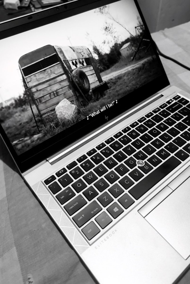 Pre3_cious tweet media