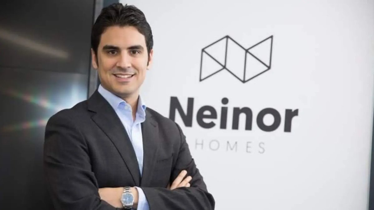 Grihik126837's tweet image. Neinor Homes Appoints Jordi Argemi as CEO from 2027 Amid Planned Leadership Transition

Read the full news here👇🏻
news.grihik.com/international/…

#NeinorHomes #CEO #LeadershipChange #RealEstate #Spain #grihik