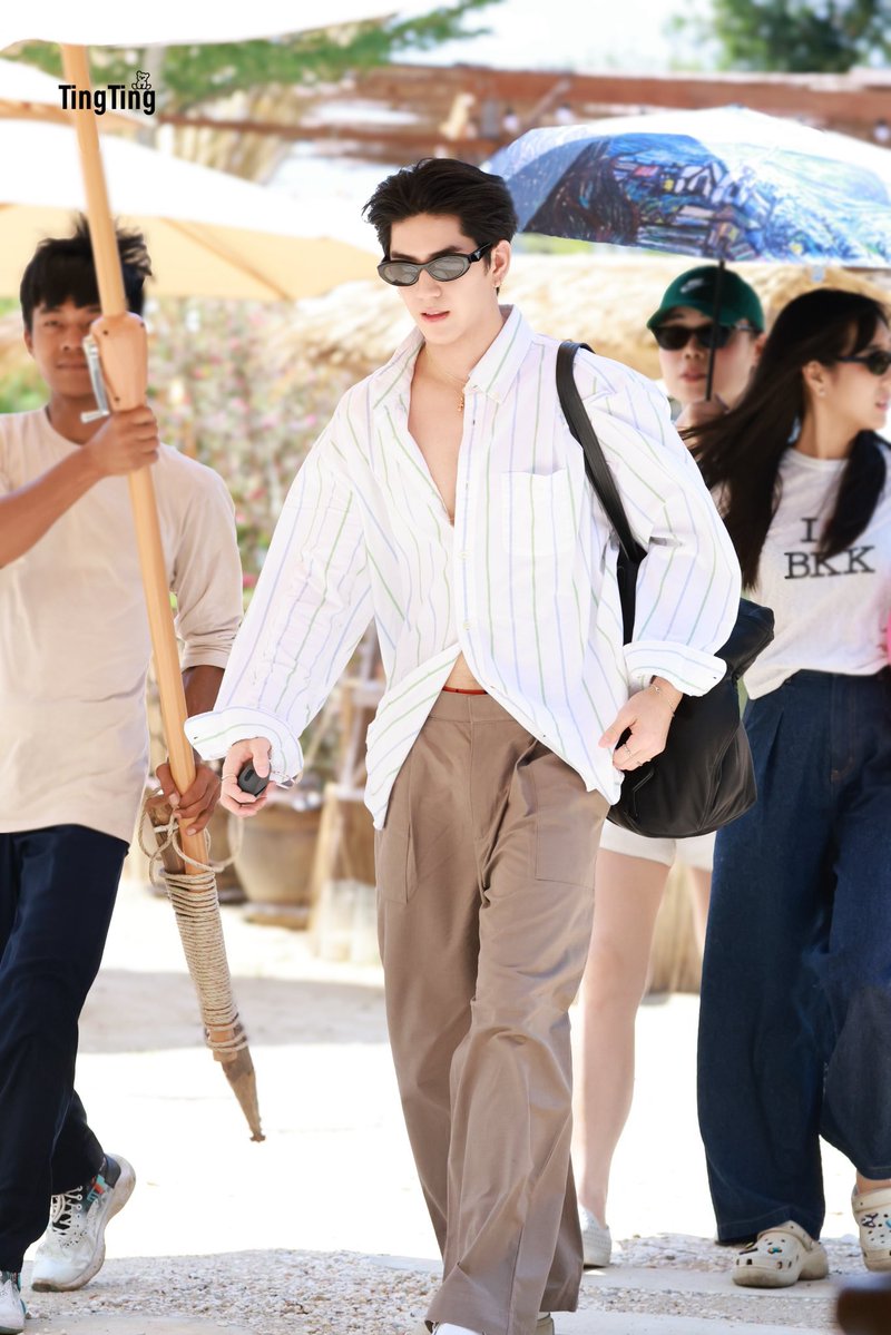 jai ⪩. .⪨ tweet media