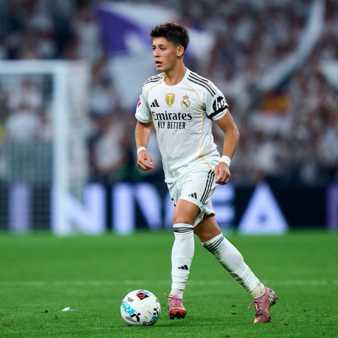 Miss ADEL🦋🦚🌹 tweet media