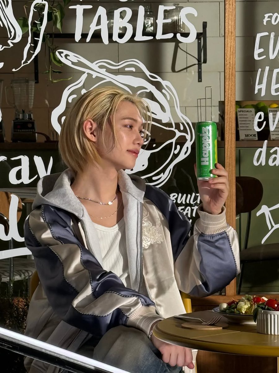 fluffybbok's tweet image. 260423 용릭스 인스타 (4/10)
yong.lixx ❤️💙💚
#해피즈 #필릭스