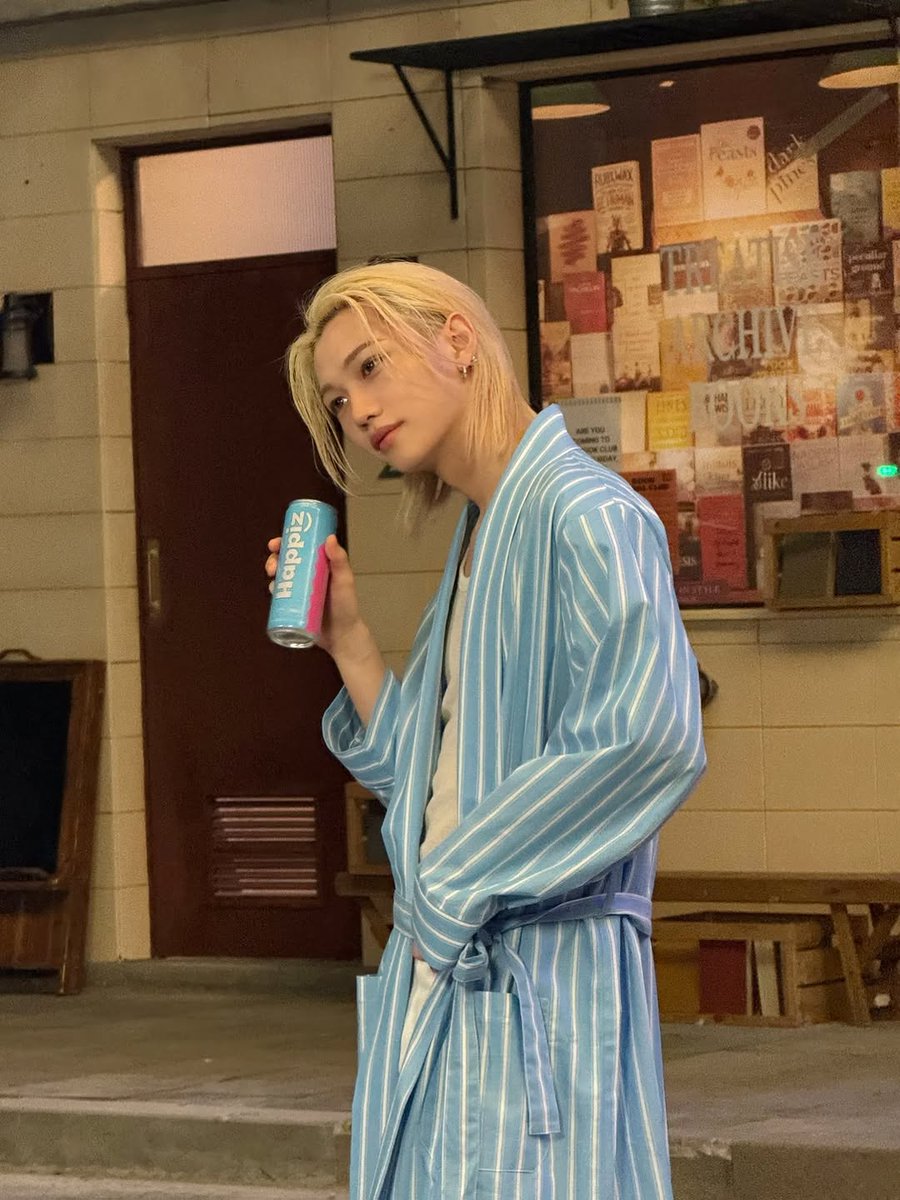 fluffybbok's tweet image. 260423 용릭스 인스타 (4/10)
yong.lixx ❤️💙💚
#해피즈 #필릭스