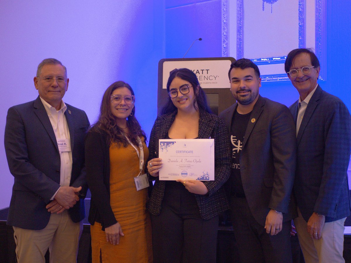 Estudiante investigadora y mentor de la UPR en Humacao reciben  premios de productividad científica uprh.edu/estudiante-inv… 

<a href="/UPR_Oficial/">Universidad de Puerto Rico - UPR</a>