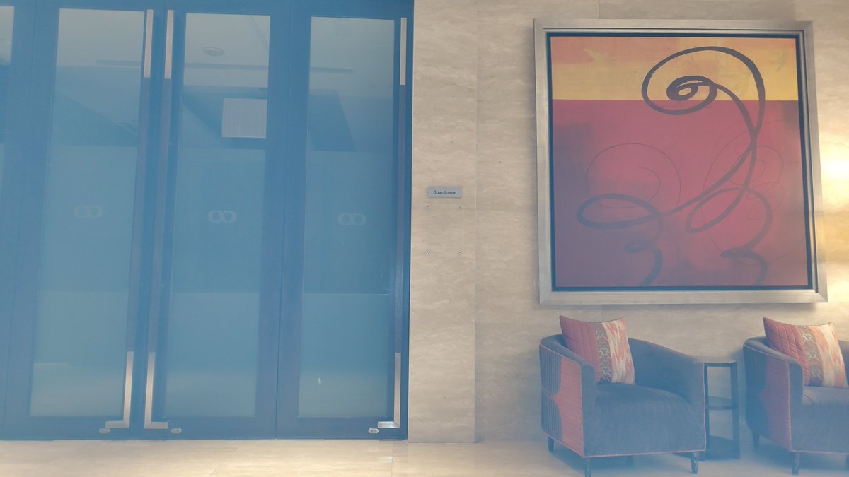 Buzzie2990 tweet media