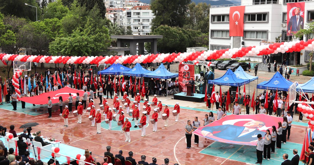 kymkmkarabaglar's tweet photo. 23 Nisan Ulusal Egemenlik ve Çocuk Bayramı  ve TBMM’nin Açılışının 106. Yıl Dönümü İlçemizde Coşkuyla Kutlandı

▶️ https://t.co/0thxtyKb4G

#23Nisan 🇹🇷 https://t.co/uNH7qDsLEt