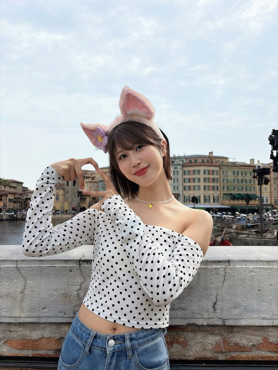 斉藤百香🍑プロテイン片手に原稿読む人 tweet media