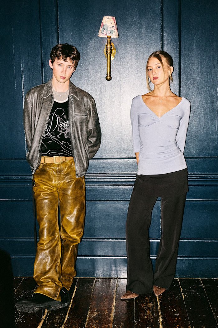 Troye Sivan Updates tweet media
