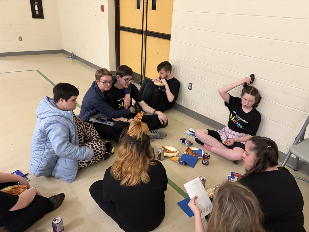 DCTMusicStudio's tweet image. 🎶❤️🎶 Behind the scenes Matilda Jr. fun with our Dreams Come True Music Studio! It’s more than music…it’s a beautiful family! #inclusion #AbilitiesFirst #singyoursong