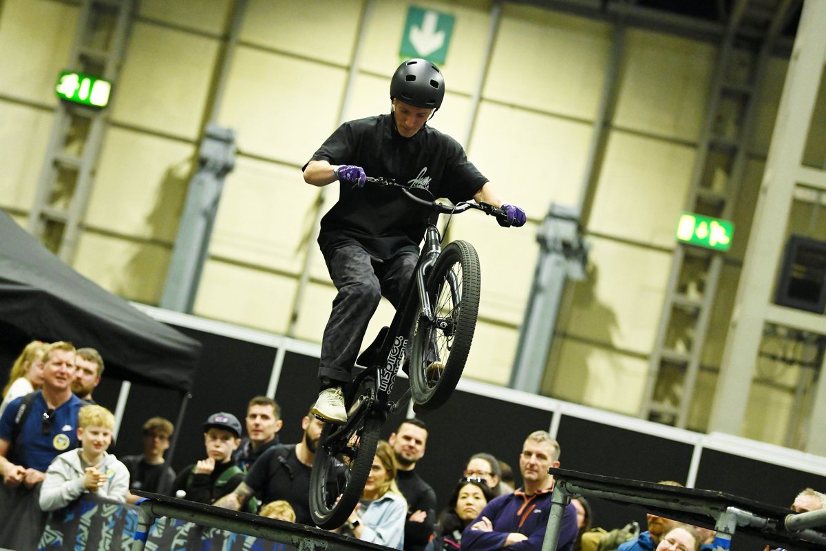 Fusion__Extreme's tweet photo. Big vibes at the NEC Birmingham 🚲🔥

Our shows brought BMX flatland and MTB trials action to the stage—non-stop skill, balance, and crowd energy all day.

What a venue, what a crowd. Until next time 👀 https://t.co/oNBSgvUOW5