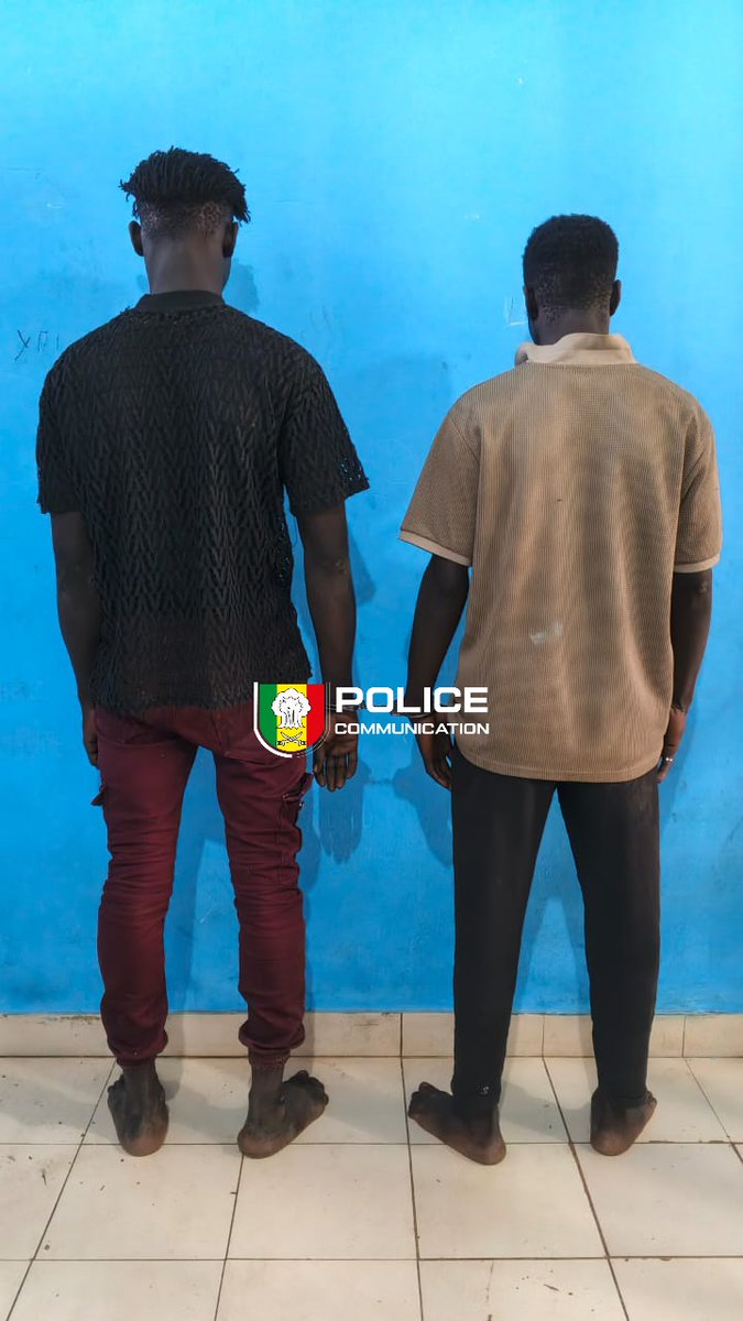 PoliceNationSN's tweet photo. #Jaxaay : Fin de parcours pour les voleurs de batteries !
Grâce à l'exploitation de la vidéosurveillance, la Police de Jaaxay a identifié et interpellé 02 individus auteurs de vols en série sur des véhicules en stationnement.
Les images n'ont laissé aucune chance aux suspects. https://t.co/Pli55DBF73