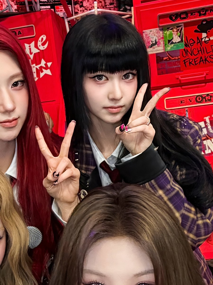 𝚑𝚒𝚐𝚑 tweet media