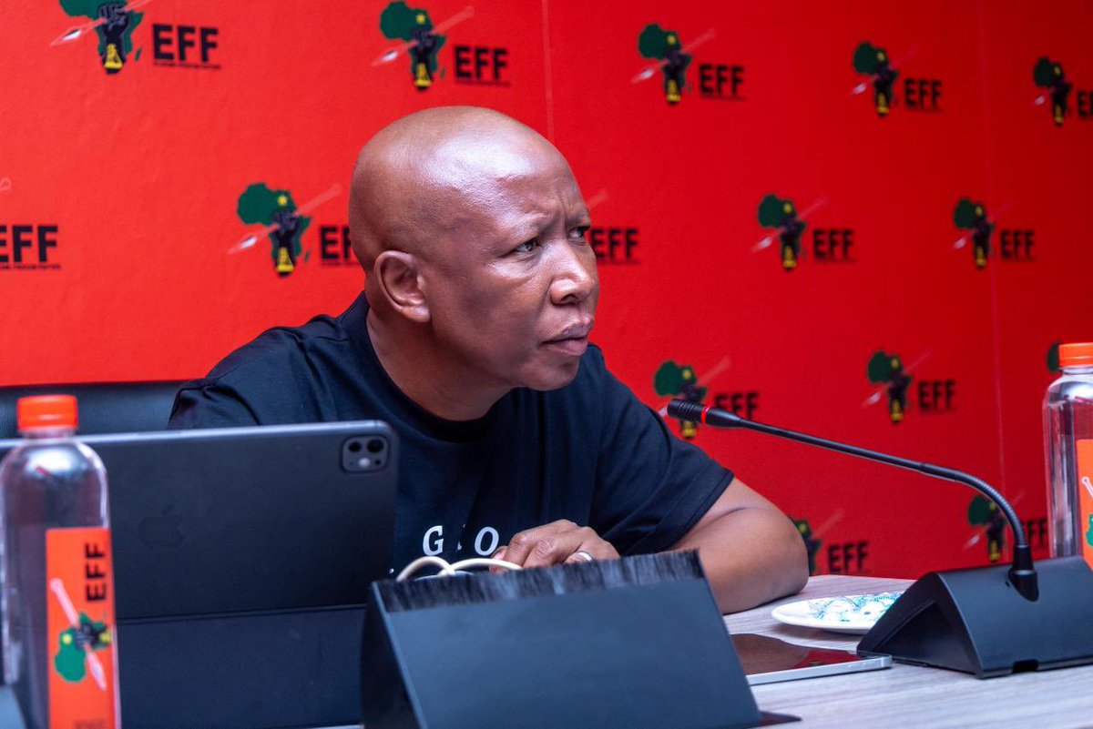EFFSouthAfrica's tweet image. ♦️In Pictures♦️

The EFF President and Commander in Chief @Julius_S_Malema addressing fighters at the Gauteng Provincial Elections Task Force Meeting. 

#RegisterToVoteEFF  In The 2026 Local Government Elections On The Following Link: registertovoteeff.org.za