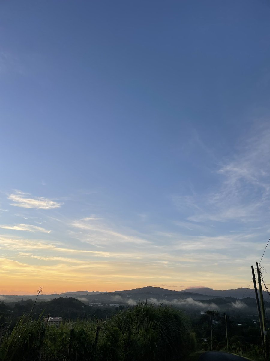 Ya50532822's tweet photo. @carlosomartv bello amanecer , cidra https://t.co/AIJ2ZslRs8