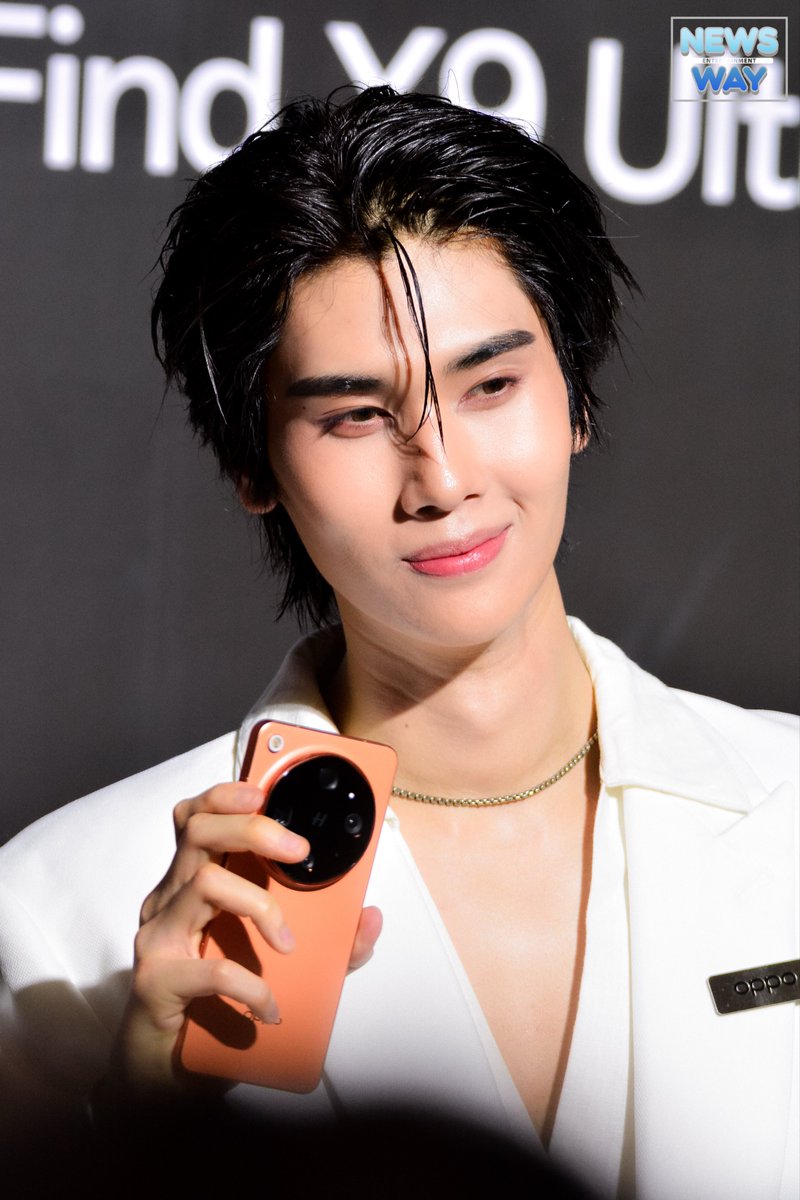 “จุง-ดัง” ร่วมงานเปิดตัวสมาร์ตโฟนแฟลกชิปแห่งปี Ultra Imaging Night OPPO Find X9 Ultra | OPPO Find X9s

JOONGDUNK X OPPO FINDX9

#OPPOFindX9UltraTHxJoongDunk
#OPPOFindX9UltraTH #JoongDunk