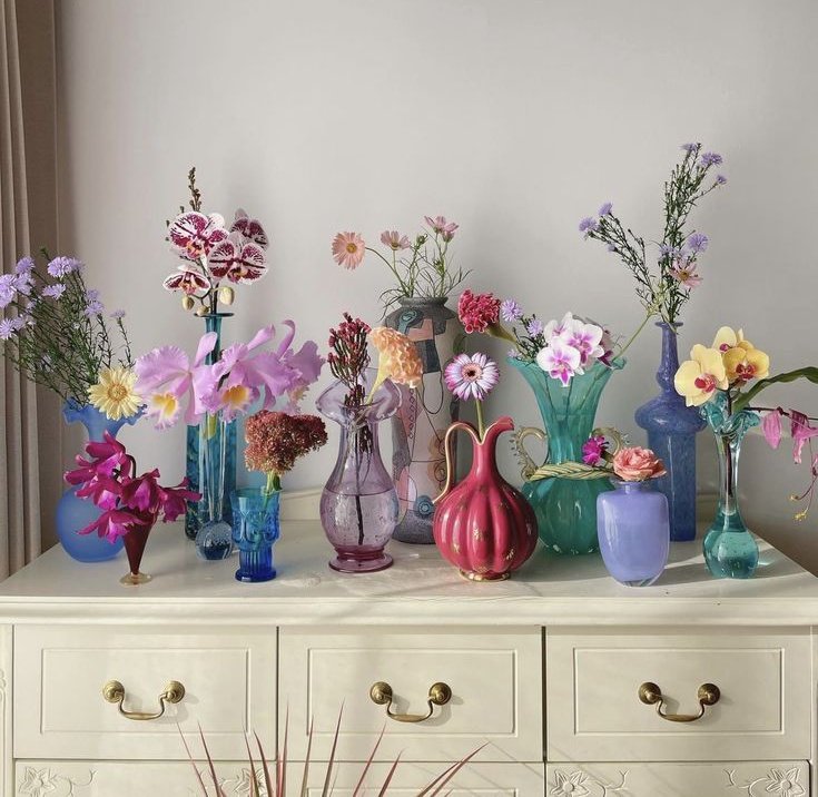 𝑓𝑙𝑜𝑟𝑎 tweet media