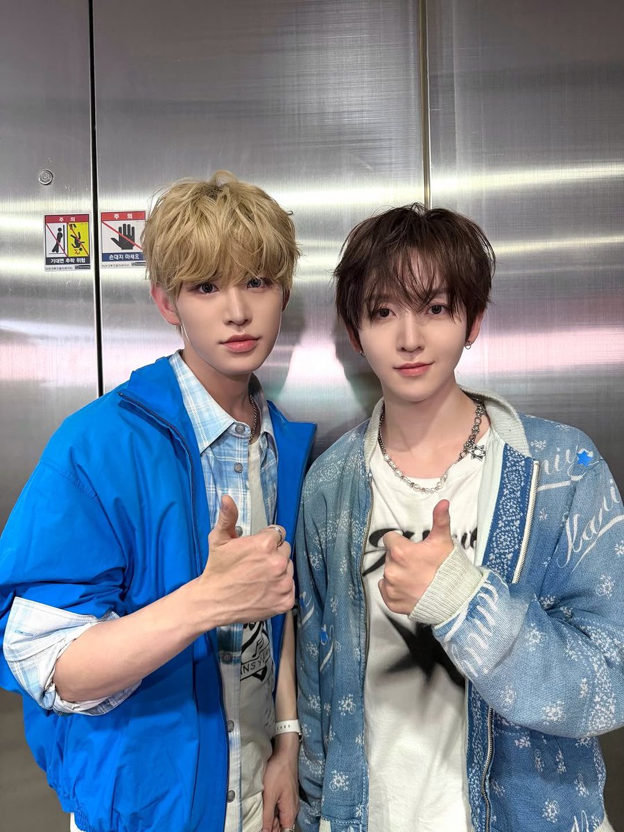 KickFlip instagram update | kickflip_kickflip

#KickFlip #킥플립