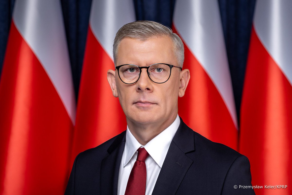 "Od teraz będę wspierał Pana Prezydenta w zupełnie innej roli...".