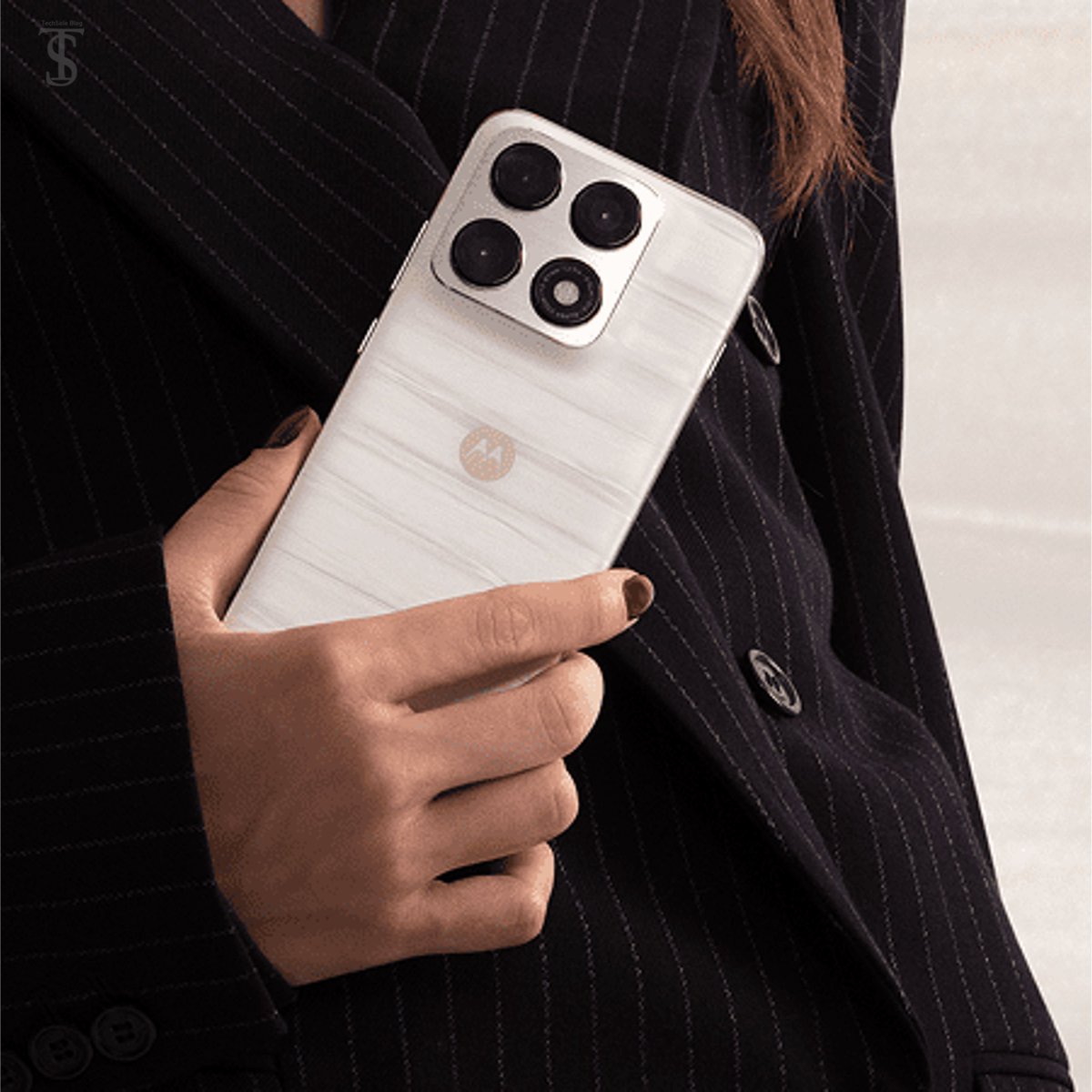 TechSoleBlog's tweet image. Motorola Edge 70 Pro 🔥 📱 | MEDIATEK DIMENSITY 8500 EXTREME SoC | #MotorolaEdge70Pro #5G #Motorola #Edge70Pro #MotorolaEdge70 #MotoEdge70Pro #TechSoleBlog #MotorolaEdge70Fusion @motorolaindia 
Full Video: youtu.be/LgicjUpYlwY
Follow Instagram: instagram.com/techsoleblog/