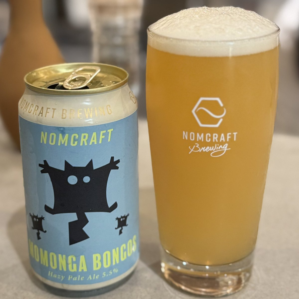 k97025's tweet image. #craftbeer 
#NomcraftBrewing x #CanalBrewing
#HazyPaleAle
#MomongaBongo
#DrinkLocalBeer
