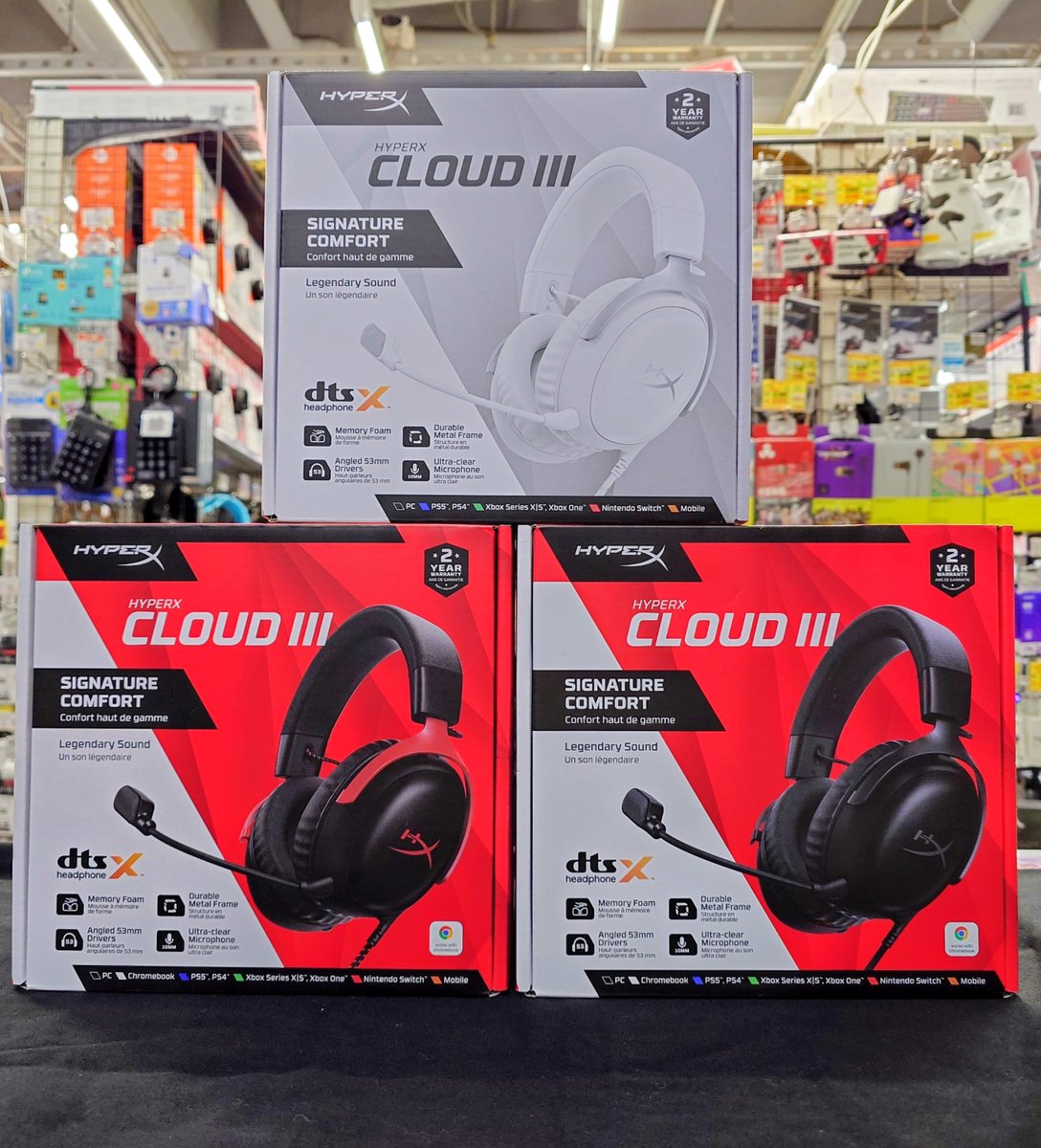 Tsukumo_eX's tweet image. 【2F】
本日4月24日～5月10日まで
HyperX GWセール開催中‼️
QuadCast2などHyperX社指定のデバイスがお買い得🉐
ゲーミングデバイス買い替え検討中の方
TSUKUMO eX.2Fでお待ちしております🙇