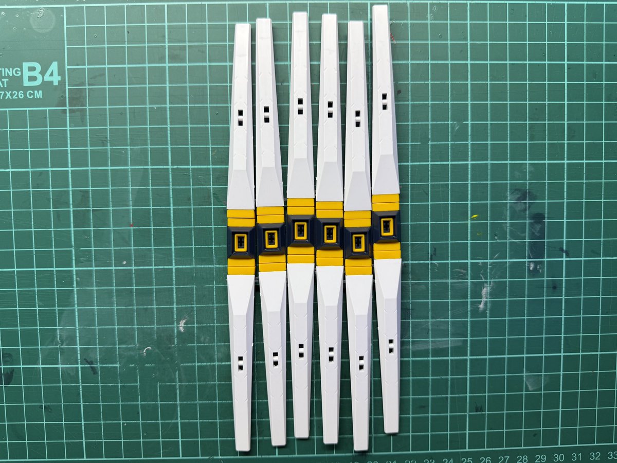 HKY_Hobby's tweet image. νガンダム制作‼︎
ファンネル完成‼︎‼︎
後はスミ入れとデカール‼︎

#プラモデルライフ #gunpla 
#ガンダム  #ガンプラ
#ガンダムベース