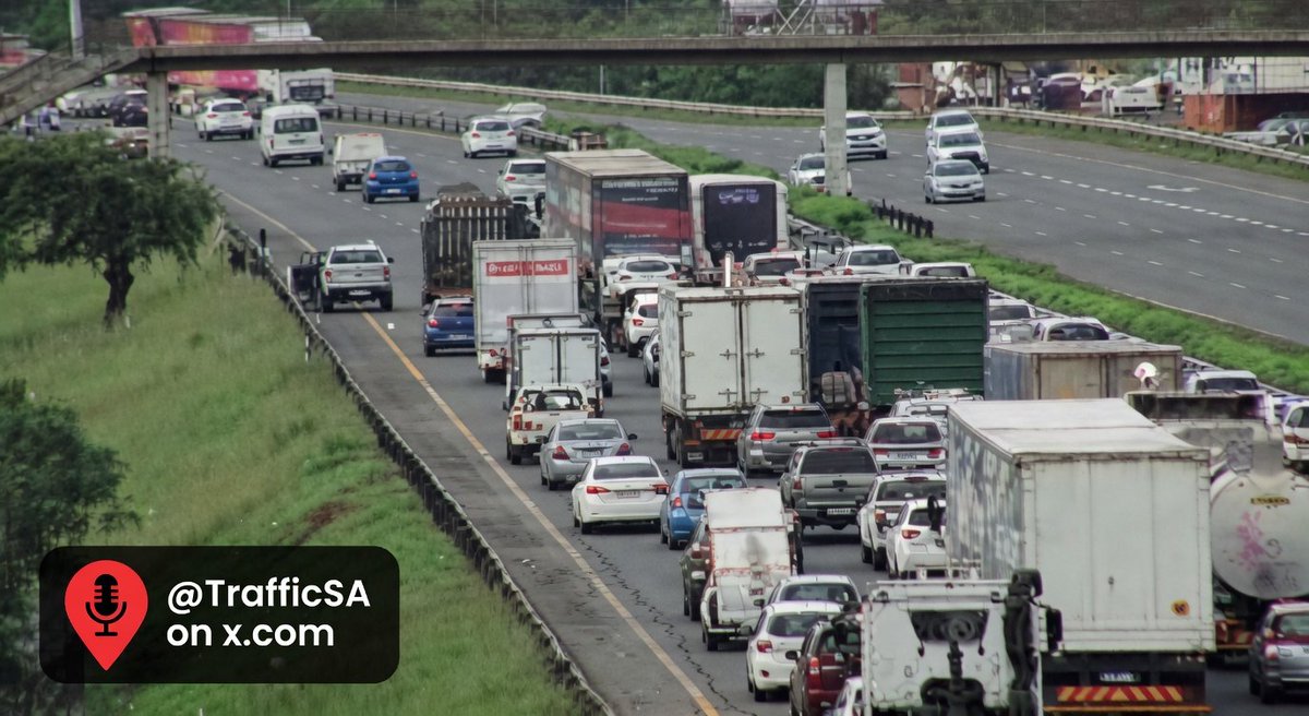 TrafficSA's tweet image. Durban - N2 North: #CRASH ==&amp;gt; Queen Nandi Drive