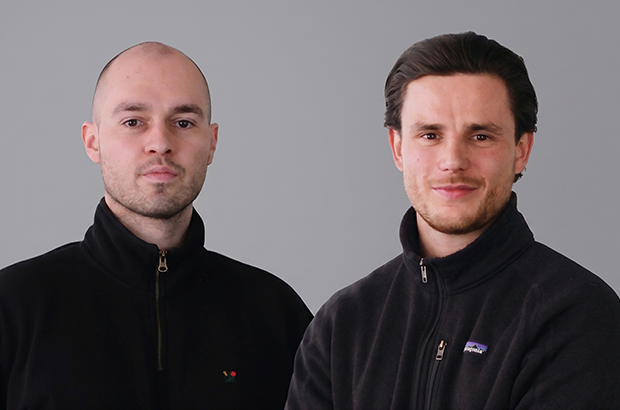 StartingUp_Mag's tweet photo. #VREY sichert sich 3,3 Mio. Euro Seed-Kapital: Das Climate-Tech-Start-up VREY sammelt eine Millionenfinanzierung ein, um sich als zentrales „EnergyOS“ für Vermieter*innen zu etablieren. Doch der Markt ist umkämpft und hält operative Tücken bereit: https://t.co/zTE00kkef3 https://t.co/gzmGrCADP6