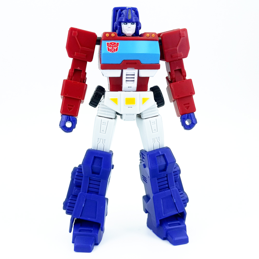 FigureGunplaFan's tweet image. The captain of the Rodion precinct in his new upgraded body.

(#Yolopark #Transformers Advanced Model Kit (AMK) Mini Wave 03 Orion Pax (IDW))

#Photoshoot